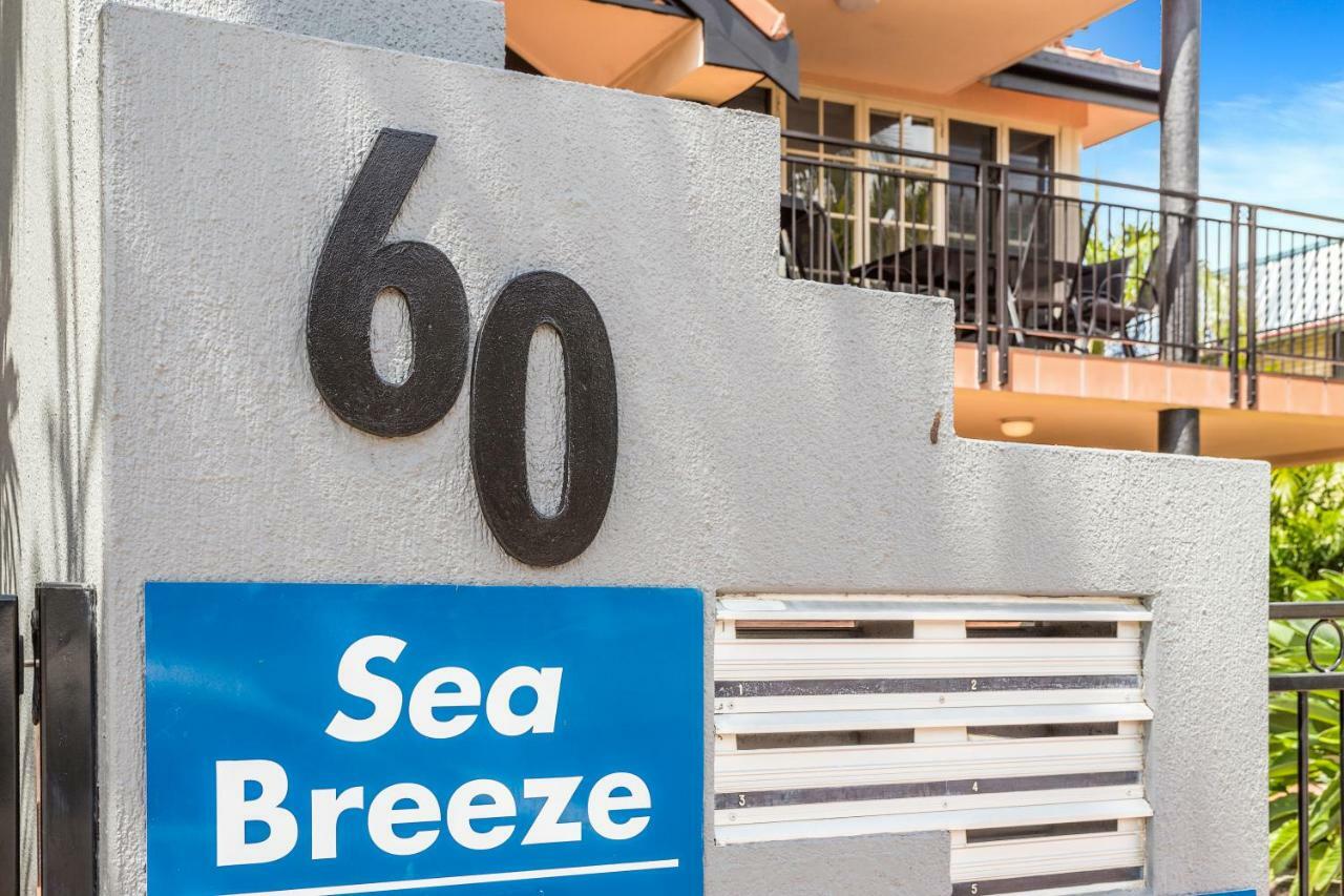 Sea Breeze On Main Beach Байрън Бей Екстериор снимка